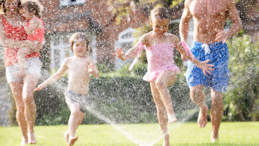 25 Screen-Free Activities for Summertime Family Fun